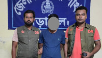 নড়াইল ডিবির ওসি শাহাদারা খান'র নেতৃত্বে   একশত পঞ্চাশ পিস ইয়াবা ট্যাবলেটসহ একজন গ্রেফতার