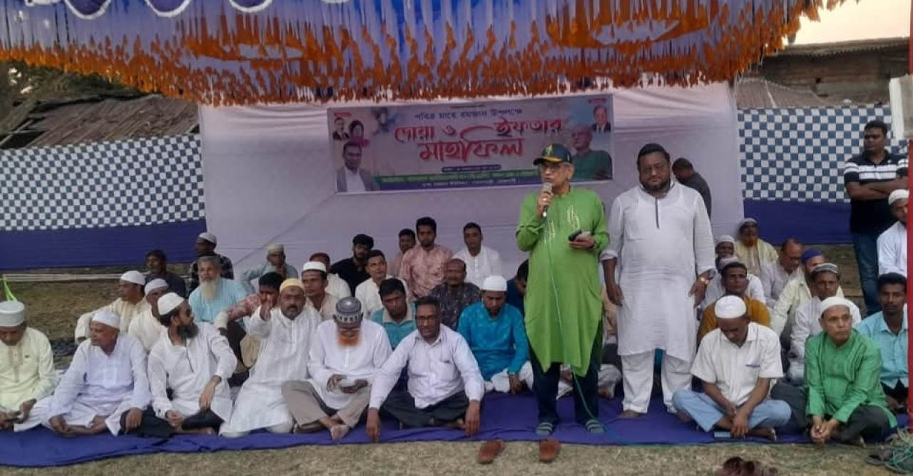 দেশনেত্রী বেগম খালেদা জিয়ার রোগ মুক্তি কামনায় গোগ্রাম ইউনিয়ন বিএনপির ইফতার ও দোয়া মাহফিল