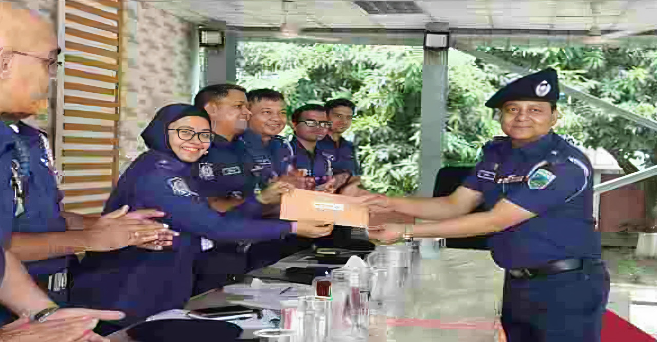 আবারও রাজশাহী জেলার শ্রেষ্ঠ ওসি গোদাগাড়ী থানার রুহুল আমিন