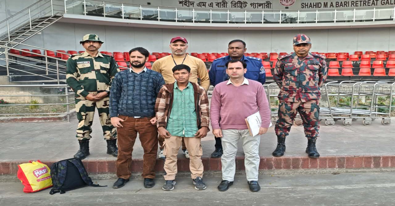 ভারতে কারাভোগ শেষে বেনাপোল দিয়ে দেশে ফিরল এক কিশোর