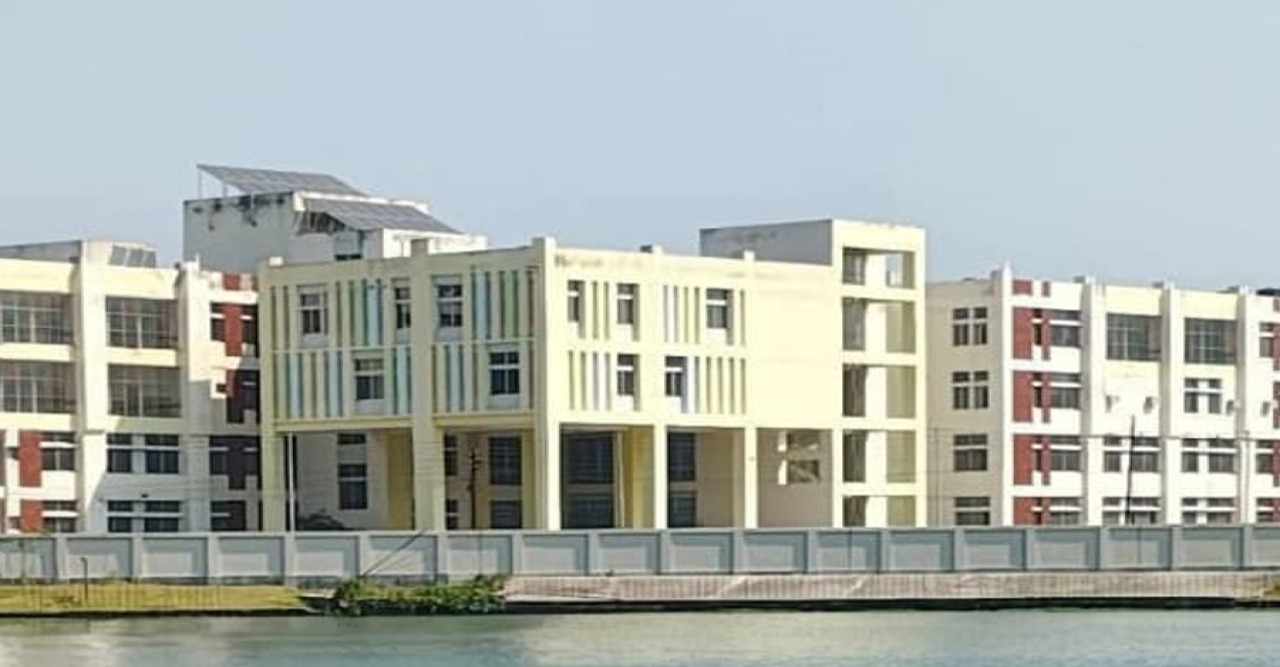 তালাবদ্ধ ৫৬ আইসিইউ ও ১৮টি কফিন: কাঠামোগত হত্যার দায় নেবে কে?