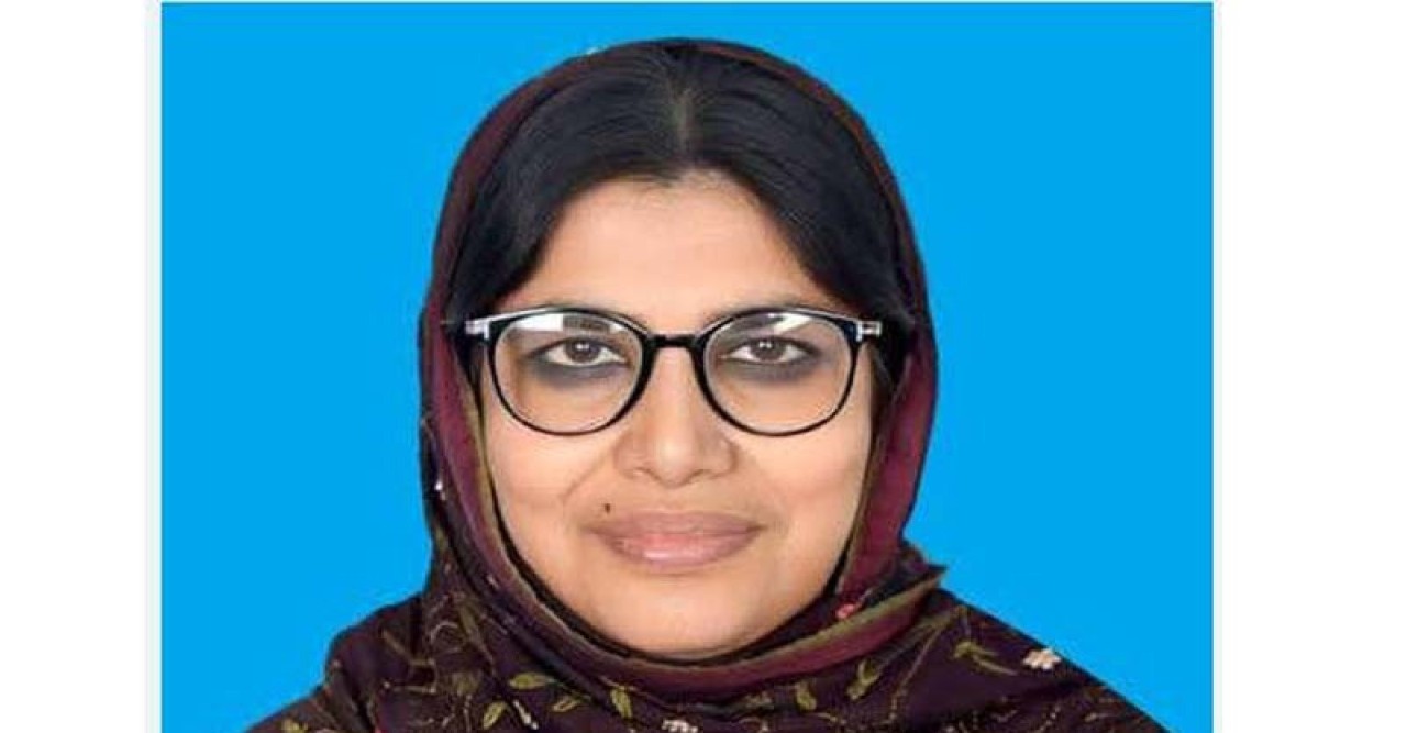 নওগাঁর সংরক্ষিত আসনে আলোচনায় স্কুলশিক্ষক শাম্মী