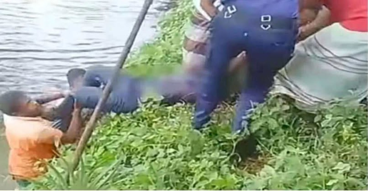 নাটোরে ভাসমান হেলমেট দেখে  যুবকের মরদেহ উদ্ধার