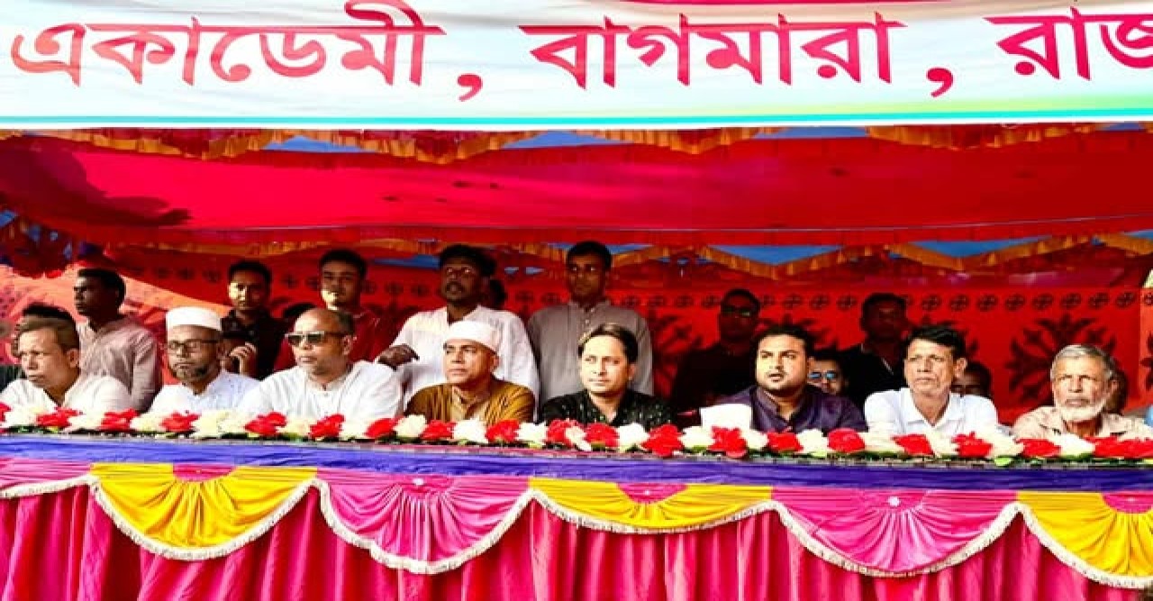 বাগমারায় ফুটবল টুর্নামেন্ট উদ্বোধন করলেন রেজাউল করিম টুটুল