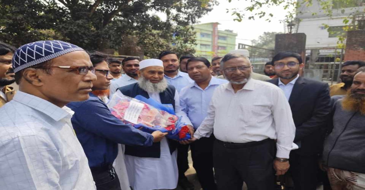 গোদাগাড়ী ৩১ শয্যা বিশিষ্ট হাসপাতাল পরিদর্শনে এমপি মুজিবুর রহমান