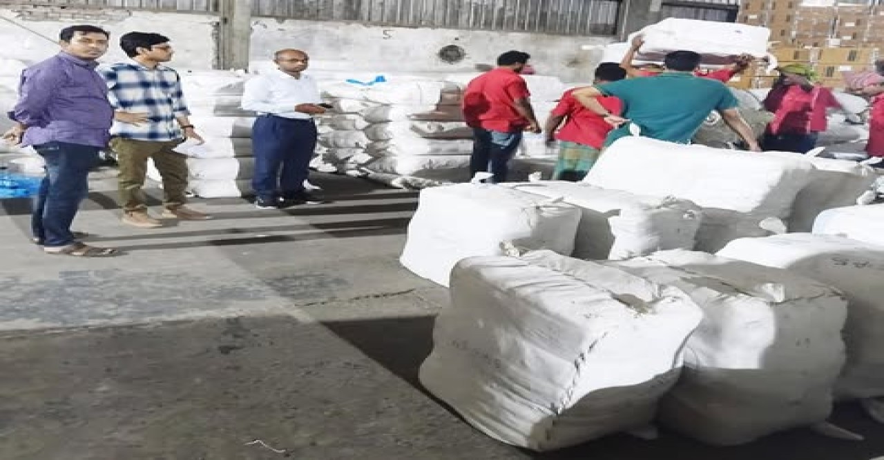 বেনাপোল বন্দরে আবারও ৬ কোটি টাকার ঘোষণা বহির্ভূত পণ্য আটক