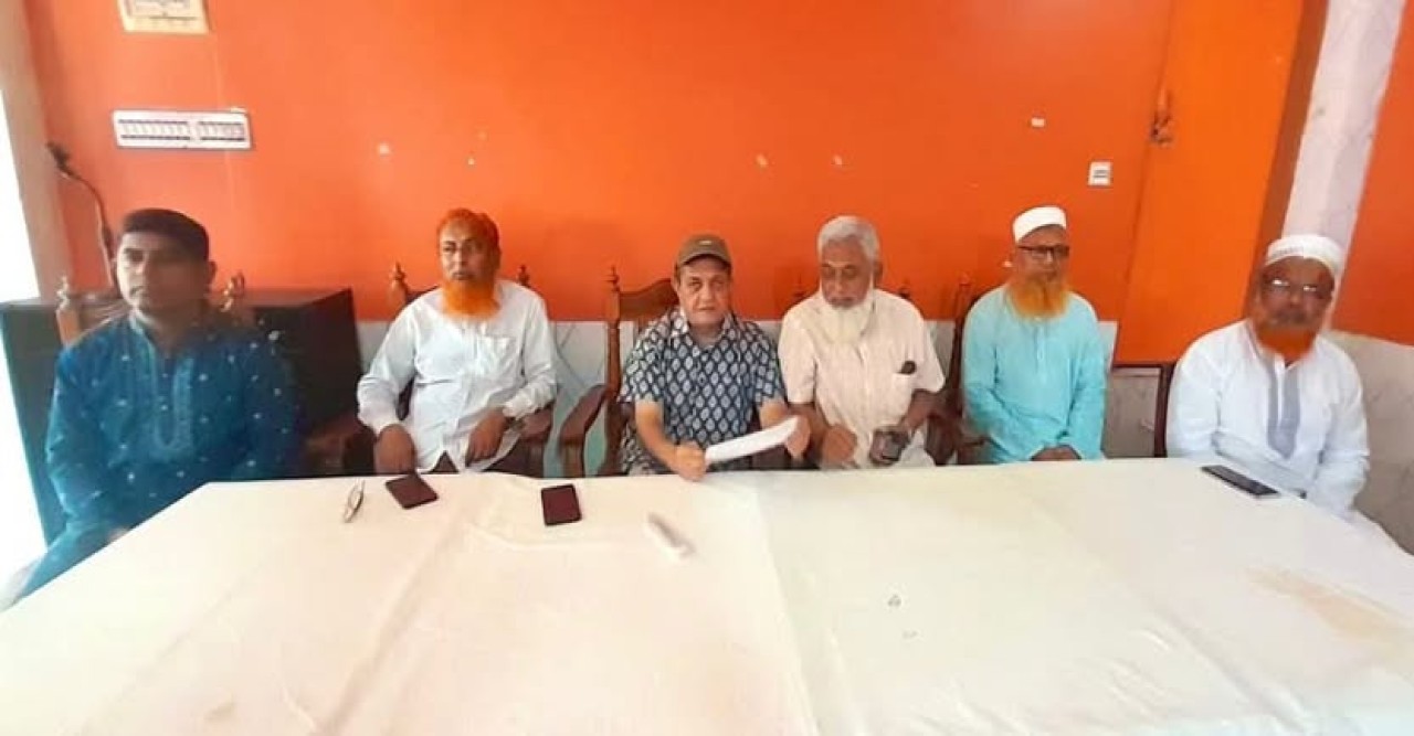 রাজশাহীতে জ্বালানি তেল সরবরাহ নিশ্চিত না হলে সোমবার থেকে তেল উত্তোলন বন্ধের হুঁশিয়ারি