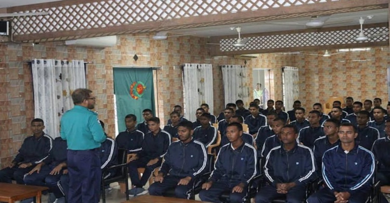 টিআরসিদের দক্ষতার সঙ্গে দায়িত্ব পালনের আহ্বান কেএমপি কমিশনারের