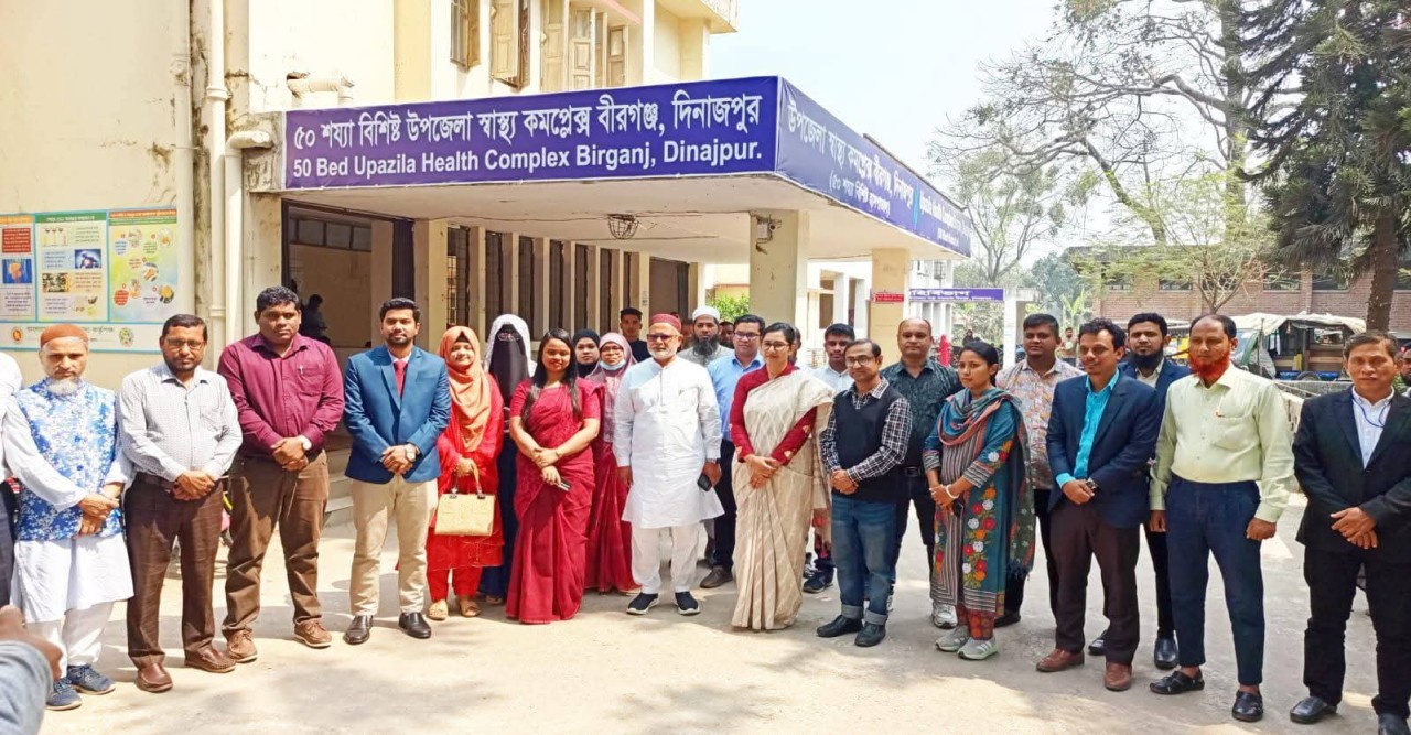 বীরগঞ্জ উপজেলা স্বাস্থ্য কমপ্লেক্স পরিদর্শনে এমপি মনজুরুল ইসলাম