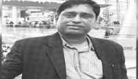নাটোরে নিজের ক্লিনিকে   চিকিৎসকের গলা কাটা লাশ