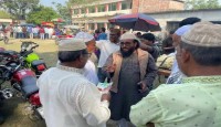 গোদাগাড়ীতে এবি পার্টির মনোনীত প্রার্থী ড.মুহাম্মাদ আব্দুর রহমান মুহসেনীর লিফলেট বিতরণ