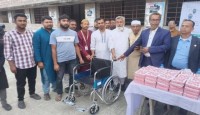 হিট ফাউন্ডেশনের যশোরে ইফতার ও হুইলচেয়ার বিতরণ