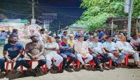 জামালপুর ইসলামপুরে বড় পর্দায় তারেক রহমানের বিবিসি’র সাক্ষাৎকার সম্প্রচার