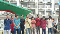নীলফামারিতে শ্রমিক হত্যার প্রতিবাদে জগন্নাথ বিশ্ববিদ্যালয়ে বিক্ষোভ পালন